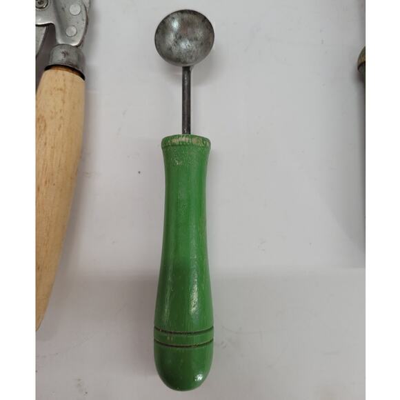 Vintage Mid Century Lot-Five Kitchen Tools masher scoop Melon Baller can opener - Picture 7 of 13